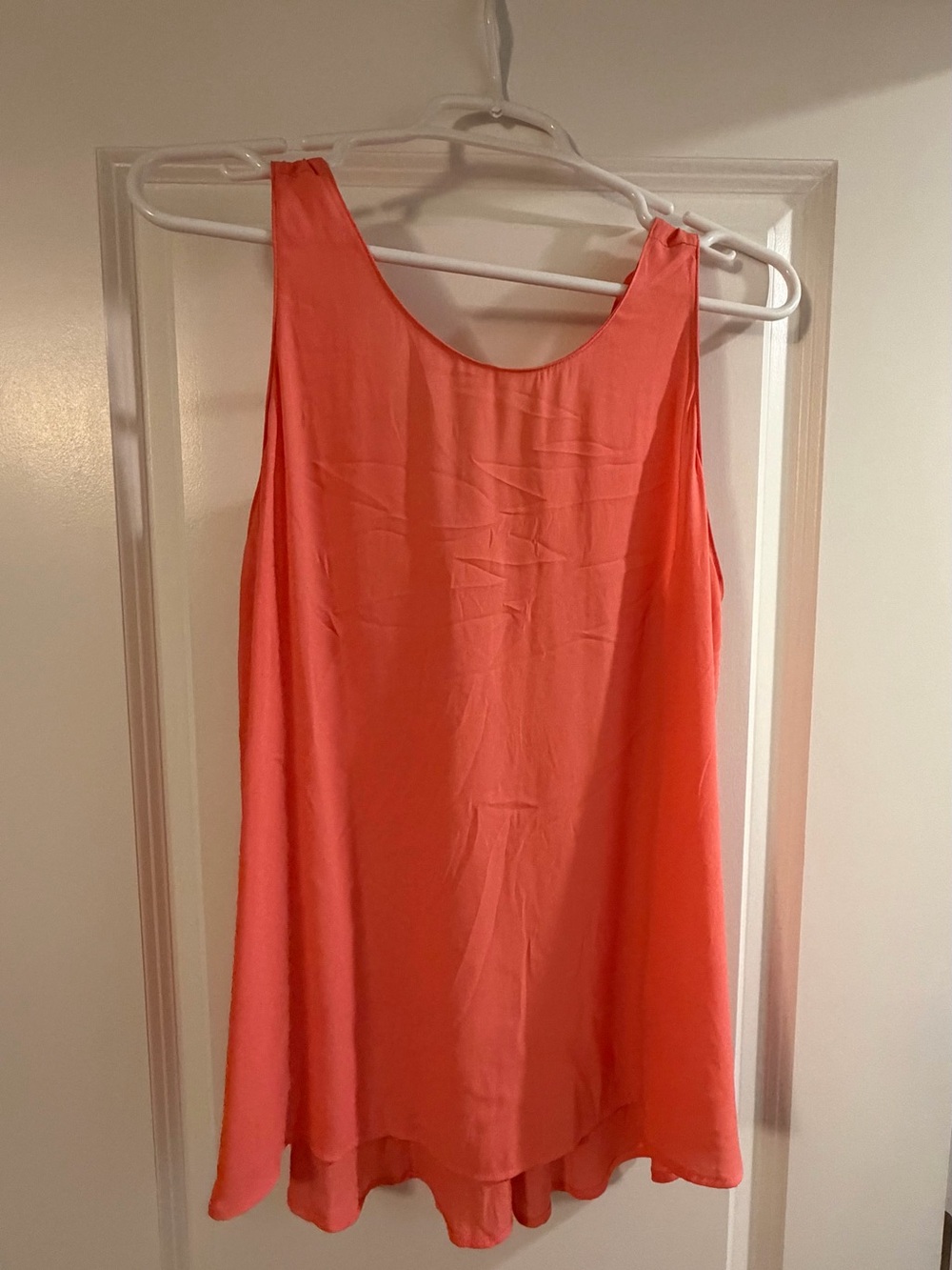 Women’s Lush coral sleeveless blouse size M EUC